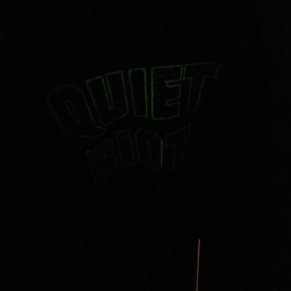 VTG Quiet Riot Condition Critical Muscle Tee Glow In The Dark Single Stitch - Picture 12 of 13